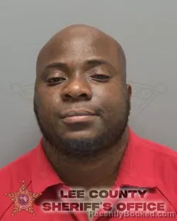 Mugshot of VINTON MITZFORD WRIGHT booked in Lee County, Florida on April 5, 2026