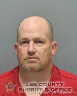 Mugshot of MICHAEL SHAVER LEITCH booked in Lee County, Florida on April 24, 2026