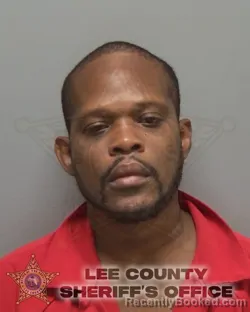 Mugshot of RICHARDSON VINCENT booked in Lee County, Florida on April 26, 2026