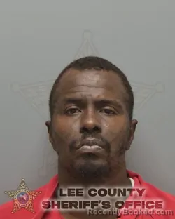 Mugshot of RAYVON TIRRELL MOORE booked in Lee County, Florida on April 29, 2026