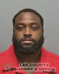 Mugshot of MARCUS MAURICE SIMMONS booked in Lee County, Florida on May 12, 2026