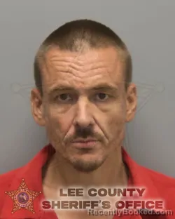 Mugshot of SHAUN DALE MCCULLOUGH booked in Lee County, Florida on May 17, 2026