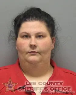 Mugshot of HOPE DANAMARIE DUSEK booked in Lee County, Florida on May 19, 2026