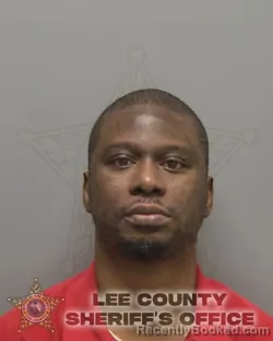 Mugshot of LEE HAREVY SMITH booked in Lee County, Florida on May 20, 2026
