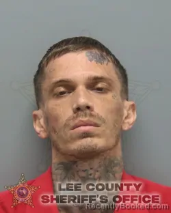 Mugshot of DEREK DANIEL GINISE booked in Lee County, Florida on May 20, 2026
