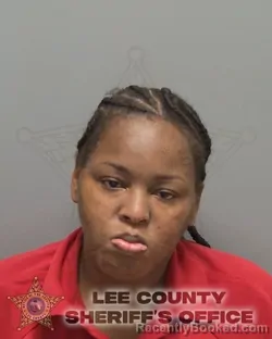 Mugshot of SHANESHA LASHAE MOORE booked in Lee County, Florida on May 22, 2026