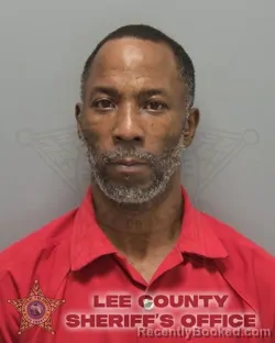 Mugshot of DONAVAN DUMAURIER TURNER booked in Lee County, Florida on June 17, 2026