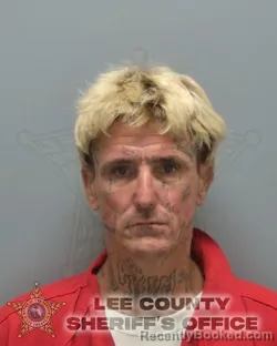 Mugshot of RAYMOND SCOTT SMITH booked in Lee County, Florida on June 19, 2026