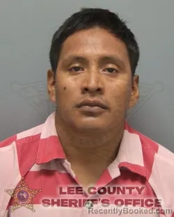 Mugshot of WALTER FRANCISCO GONZALEZ-ITZEP booked in Lee County, Florida on July 2, 2026