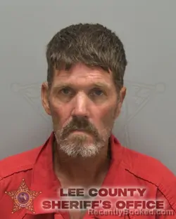 Mugshot of DONNIE ALLEN HINDS booked in Lee County, Florida on July 7, 2026