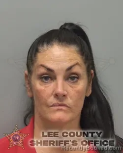 Mugshot of Danielle Elizabeth Lounsbury booked in Lee County, Florida on August 19, 2026