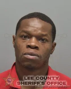 Mugshot of Travaar Dimique Moore booked in Lee County, Florida on August 24, 2026