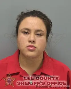 Mugshot of Isabella Londono Lopez booked in Lee County, Florida on October 30, 2026
