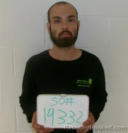 Mugshot of SEAN DANIEL ALVIS