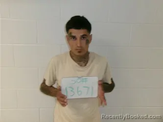 Mugshot of DANIEL JOSE CAMINORREAL