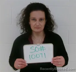 Mugshot of TAFFIE ANNE ETOLL