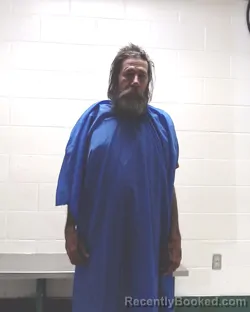 Mugshot of JIM D HENRICKSEN