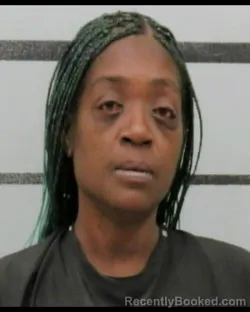 Mugshot of NIKYA TENISHAH FREEMAN