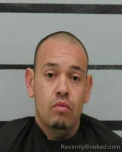 Mugshot of JONATHAN GAMBOA