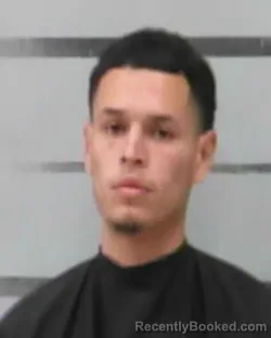 Mugshot of XAVIER LEE GOMEZ