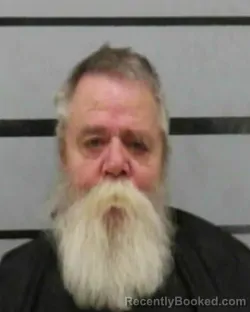 Mugshot of JOHNNY MAC HEWLETT