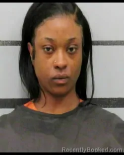 Mugshot of ARNAIZIA UNIQUE JONES booked in Lubbock County, Texas on July 25, 2026