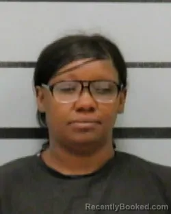 Mugshot of SHALONDA JOHNSON booked in Lubbock County, Texas on April 18, 2026
