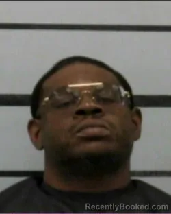 Mugshot of NATHANIEL LEWIS booked in Lubbock County, Texas on April 17, 2026