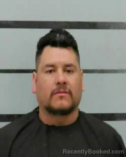 Mugshot of ROLANDO LUGO-RODRIGUEZ