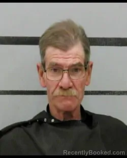 Mugshot of DONALD MILLER JR