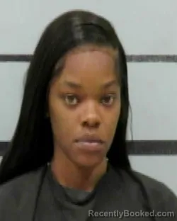 Mugshot of JERAINE TYKIRA SHABRAE MCBREWER booked in Lubbock County, Texas on March 30, 2026