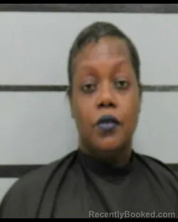 Mugshot of LATRELLE SMITH
