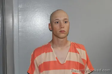 Mugshot of BRADDIN NETHANYEL GREEN booked in Madison County, Texas on April 5, 2026