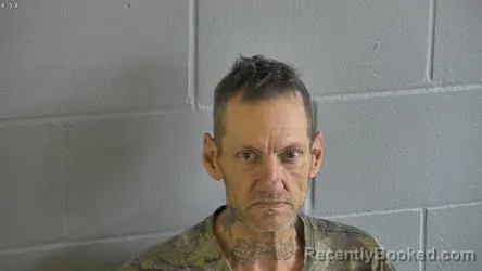 Mugshot of GARY THUNQUEST
