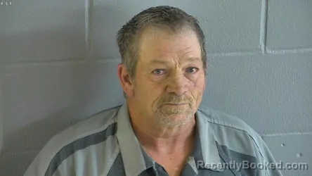 Mugshot of KENNETH ALLEN ALDERMAN booked in Levy County, Florida on May 2, 2026