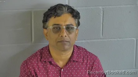 Mugshot of SHAKIR AHMED