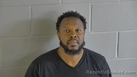 Mugshot of TAVARIES DAVON NORRIS booked in Levy County, Florida on April 4, 2026