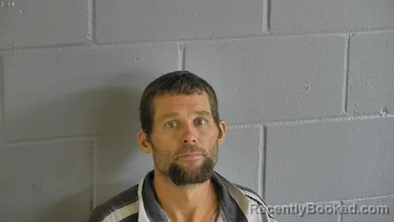 Mugshot of TYE HAMILTON PIERCE booked in Levy County, Florida on April 17, 2026