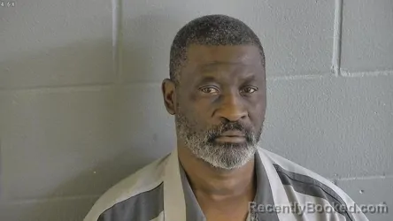 Mugshot of Vernon Bernanrd Moss booked in Levy County, Florida on August 20, 2026