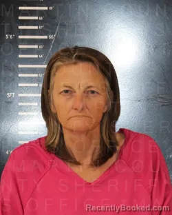 Mugshot of Sharee Lanett Robinson booked in Martin County, Texas on September 30, 2026