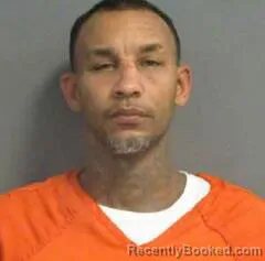 Mugshot of CHRISTOPHER SMITH