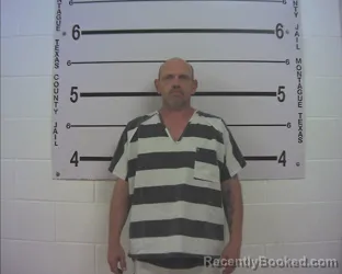 Mugshot of BENJAMIN DAVIS HICKMAN booked in Montague County, Texas on April 29, 2026