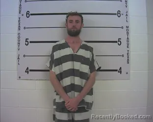 Mugshot of ETHAN TRAVIS HASTINGS booked in Montague County, Texas on April 25, 2026