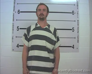 Mugshot of BOBBY RAY WALKER