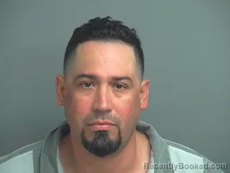 Mugshot of ROBERTO ACEVEDO-CABAN