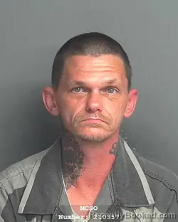 Mugshot of CHRISTOPHER ALLEN RICHARDS