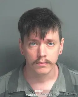 Mugshot of MICAH ERIC BENEFIELD