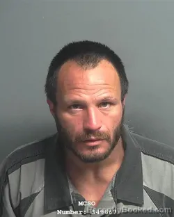 Mugshot of MICHAEL JOSEPH EMBREY