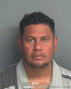 Mugshot of JUAN CARLOS ESCOBAR MURILLO