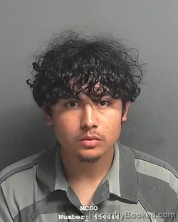 Mugshot of CARLOS GONZALES BECERRA